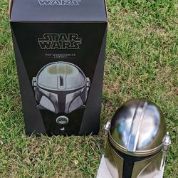 The Mandalorian QS016 Hot Toys Collectible Figure 