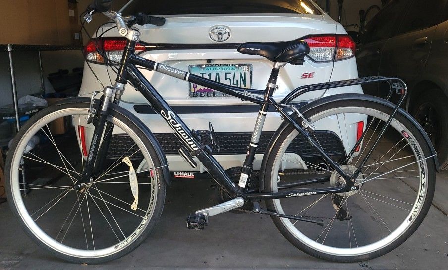 Schwinn Discover City Series Bicycle Bike