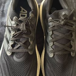 Shoes Adidas Light Boost Size 10 Men’s 
