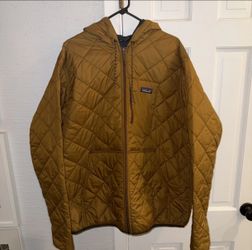 Patagonia Diamond Quilted Insulated Bomber Hoody - Lrg - MSRP $300