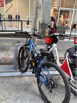 Bicicleta eléctrica