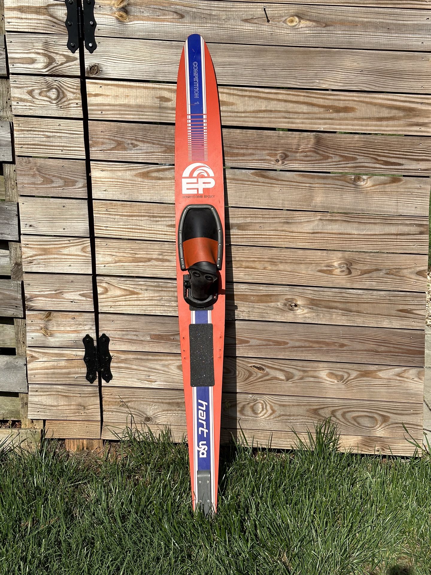 Hart EP Slalom Water Ski
