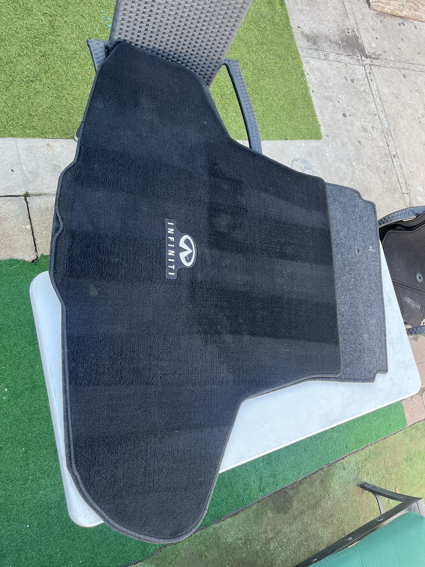Q50 Floor Mats