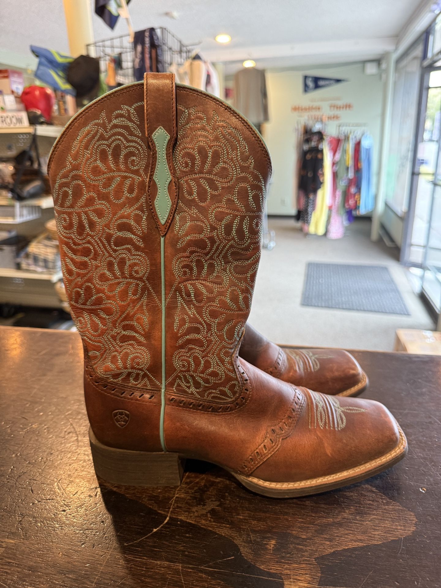 Ariat Women’s Round Up Remuda Western Boot Size 8 B