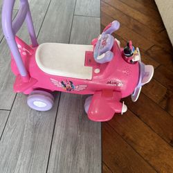 Toddler Car-Minnie Mouse