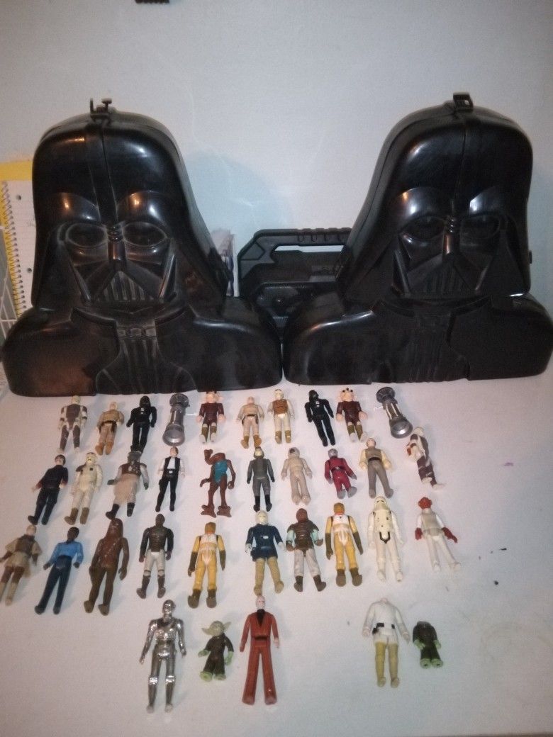 Star Wars Action Figures Original Collection Of 35 Total Two Cases
