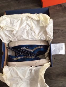 Van souvenir Size 8