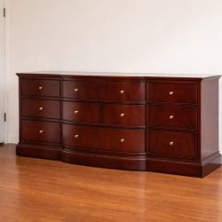 Solid Wood Traditional Dresser – Baker - Rich Mahogany Finish