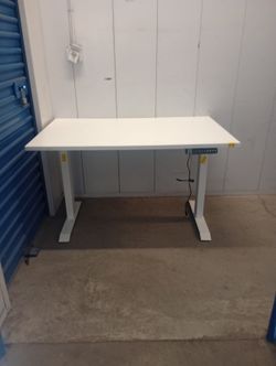 Electric Sit And Stand Ergonomic Desk