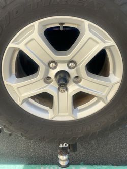 5 Jeep Wrangler Alloy Wheels