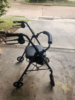Equate walker