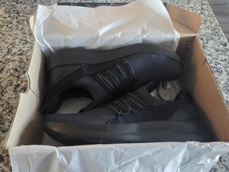 Size 12 Mens Adidas
