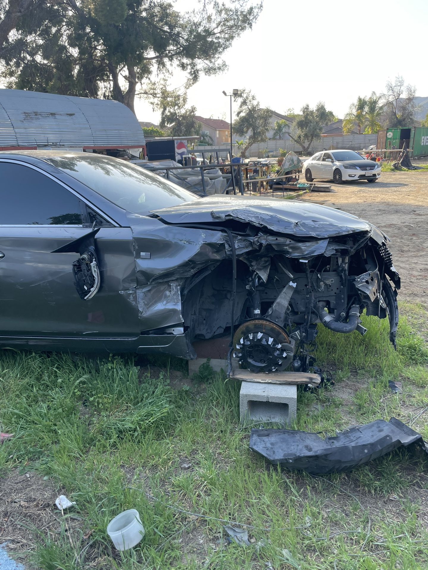 2016 infiniti q50 (PART OUT)
