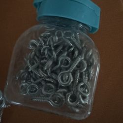 EYE SCREW HOOKS (1 1/4”) NEW