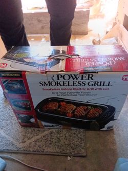 Power smokeless grill