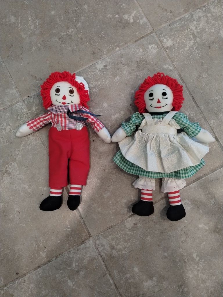 Pair Of Raggedy Ann And Raggedy Andy Dolls Like New Cash Only Please