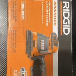 Ridged BRUSHLESS 18V BRUSHLESS 1/4 SHEET SANDER