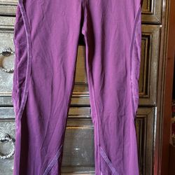 Lululemon Womens Leggings Size 6 