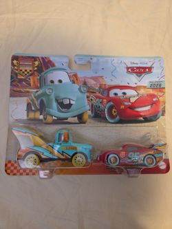 Mattel Disney Pixar Cars 1:55 Diecast – Race to Celebrate Mater & Lightning McQueen