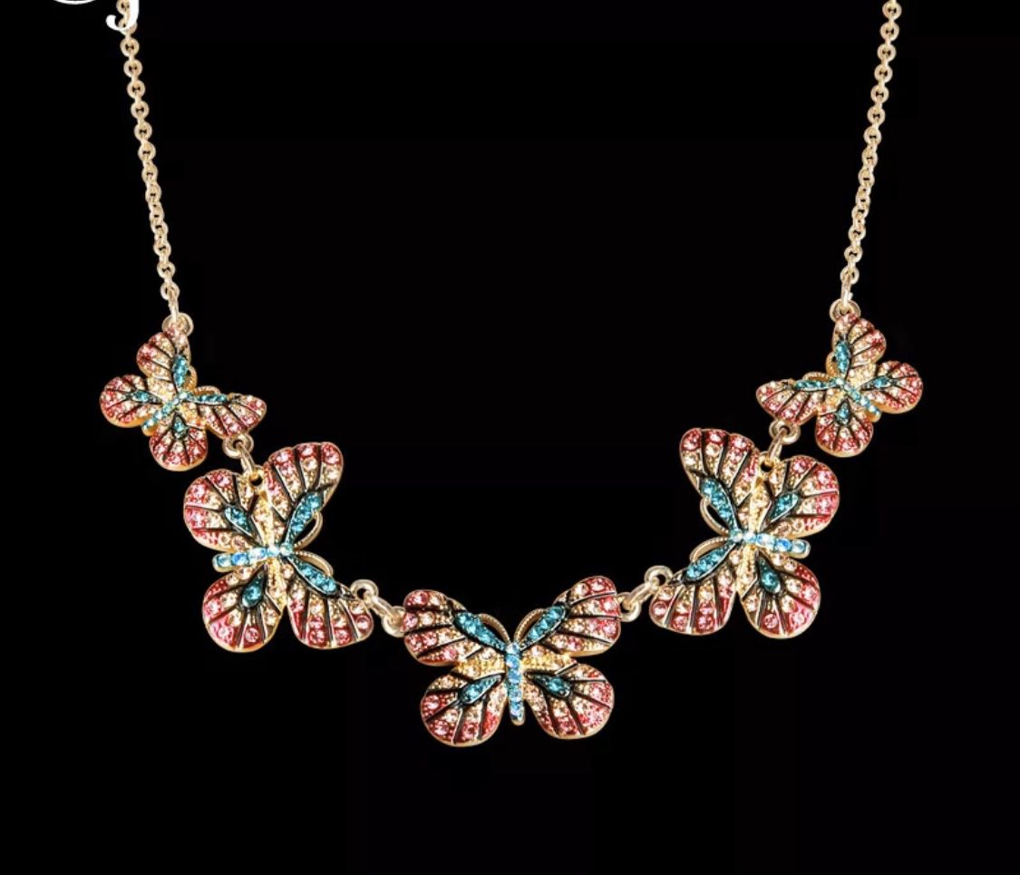 Mesmerizing Betsey jhonson crystal butterflies necklace