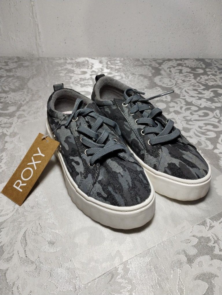 Gray Roxy Platform Sneakers Womens SIZE (6) β Brand New