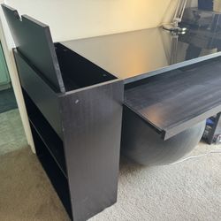 Dark brown/Black Mid-sized Desk
