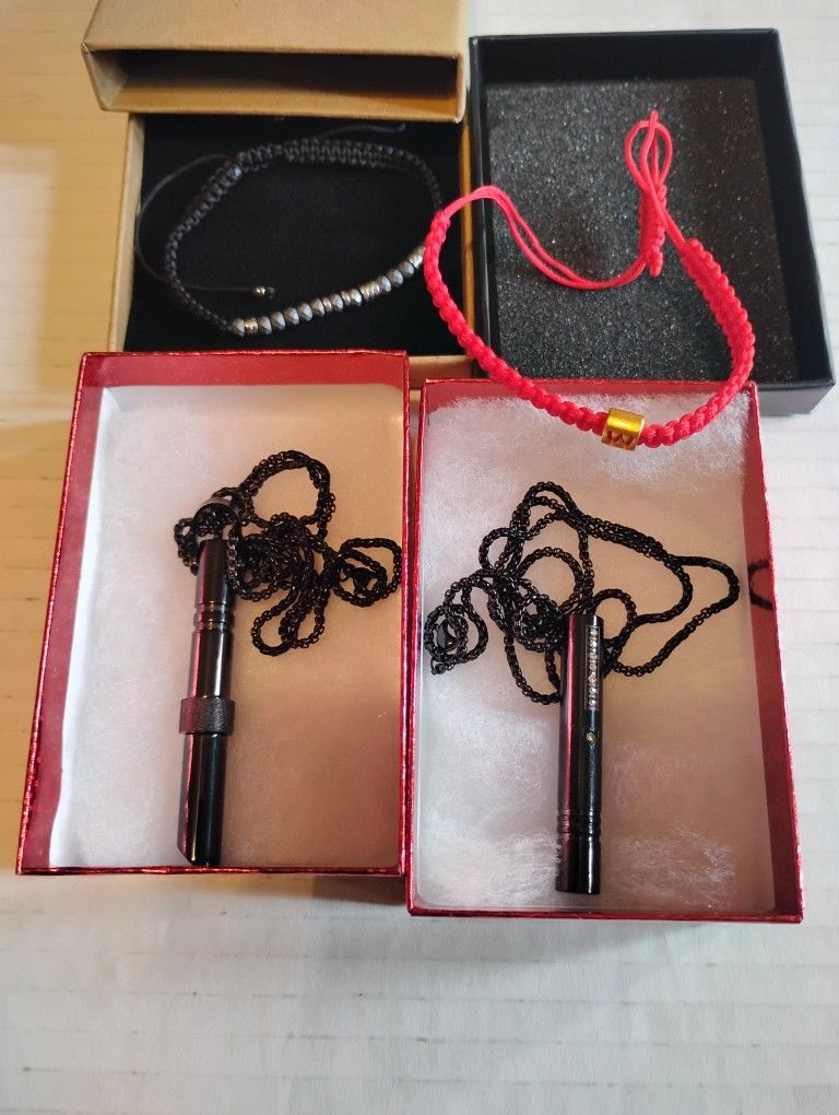 Chains and Bracelets NICE Lot