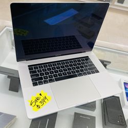 MacBook Pro 2019 16gb Ram 256gb SSD 