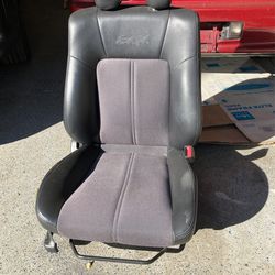 Subaru Baja Seats