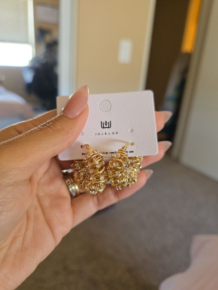 Gold Earrings 18k Gold Plated Over Copper With Zirconia 