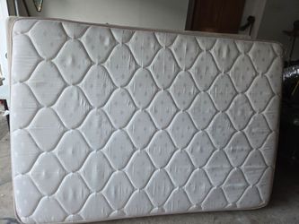 Full size mattress and box