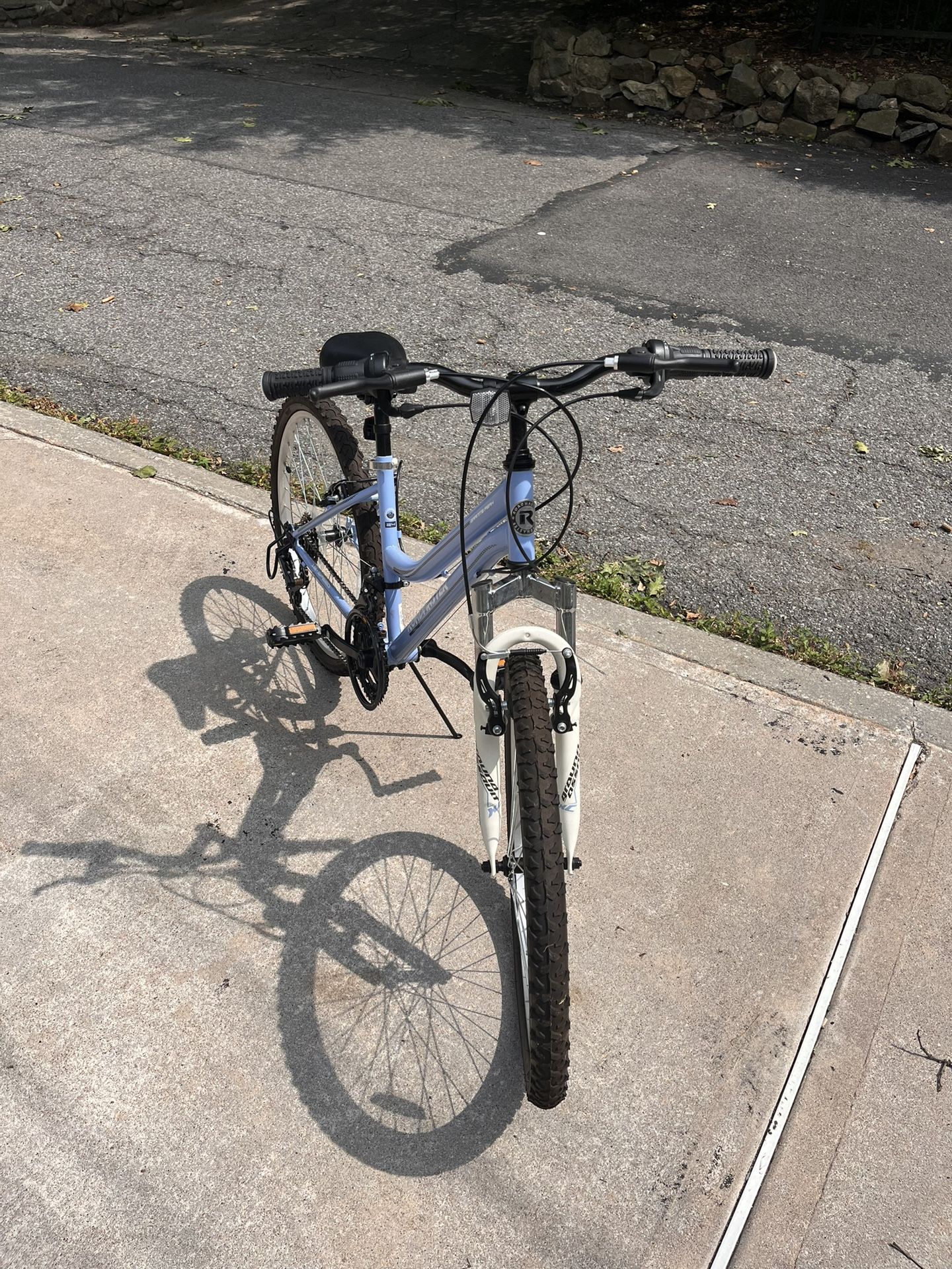 Bike for girls 24" G Granite peak (Delivery is possible In Staten Is Or Brooklyn