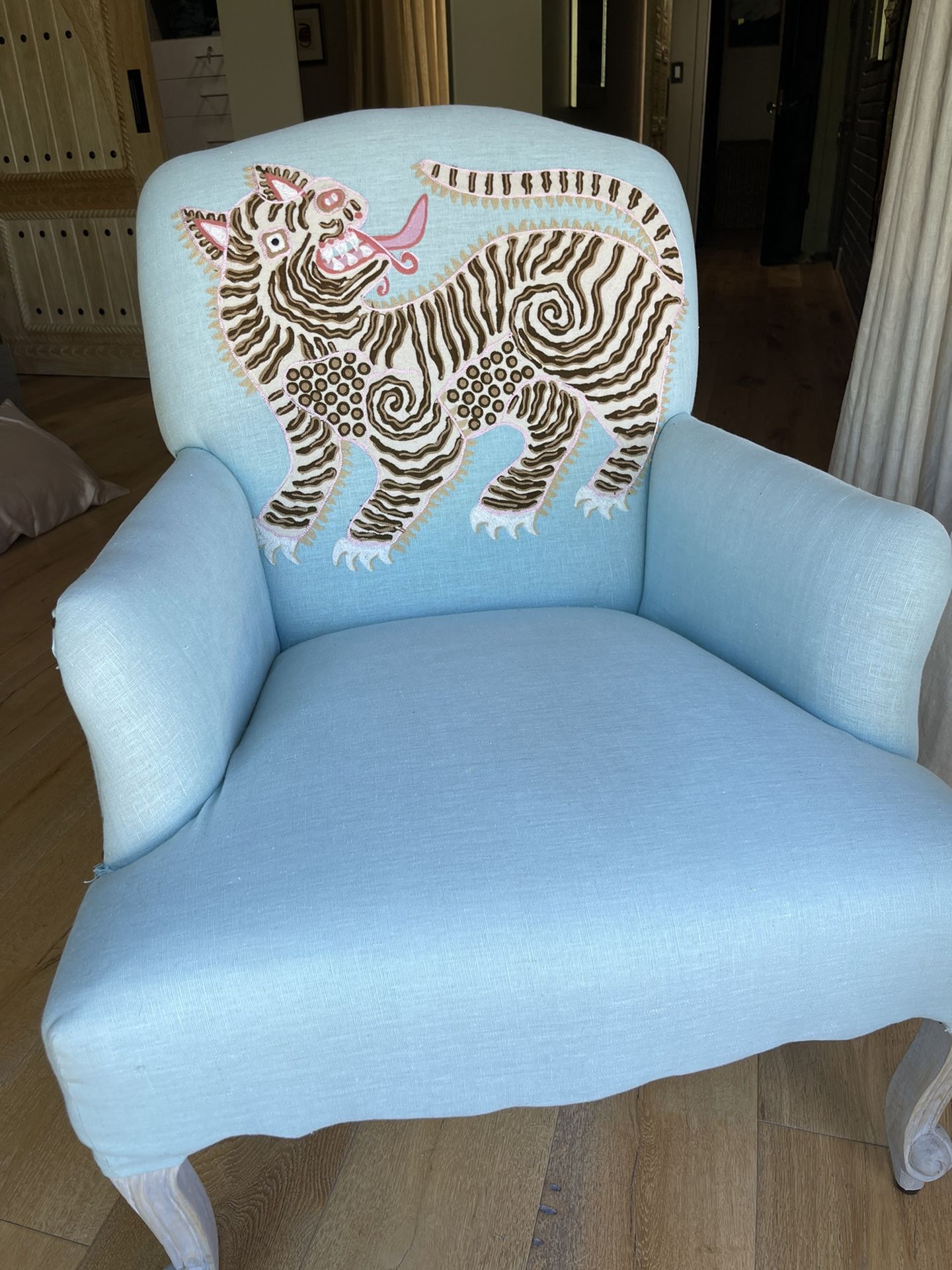 Anthropologie Palace Portrait Blue Tiger Chair