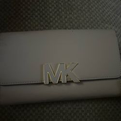 Michael Kors Bi-Fold Tan Wallet