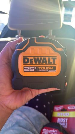 DeWalt 25ft Tough Series Tape Measure