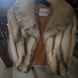 Raccoon Third Coat Medium Length