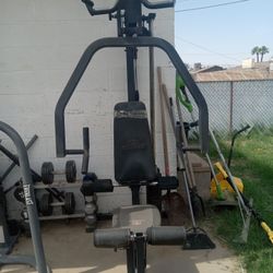 Workout Station With 180 Lbs Of Weights 