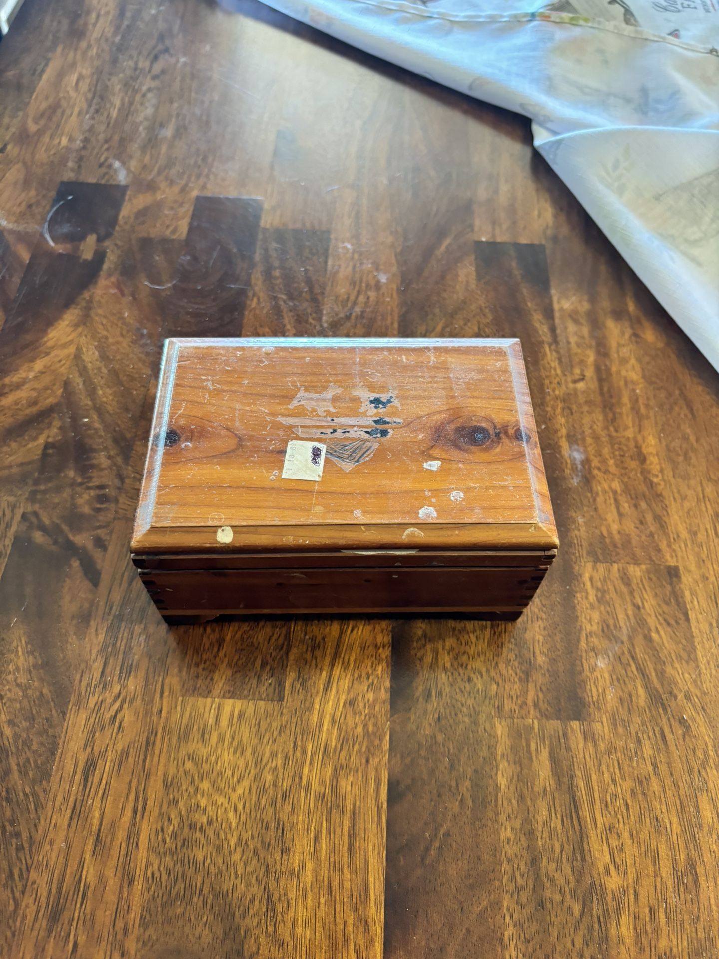 Vintage Cedar Jewelry Trinket Box