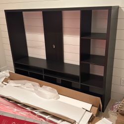 Tv Stand / Bookshelf 