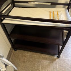 Graco Changing Table 