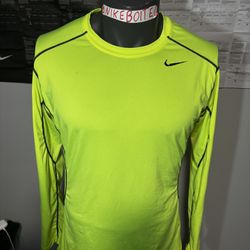 Nike Combat Dri-Fit Men's Active T-Shirt Large Long Sleeve Green Fitted