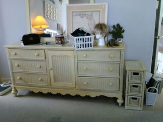 Wicker Dresser Mirror