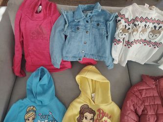 Girls size 6 clothing bundle