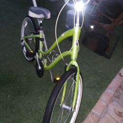 PURE TREK BIKE SIZE 26×1.9 7SPEEDS