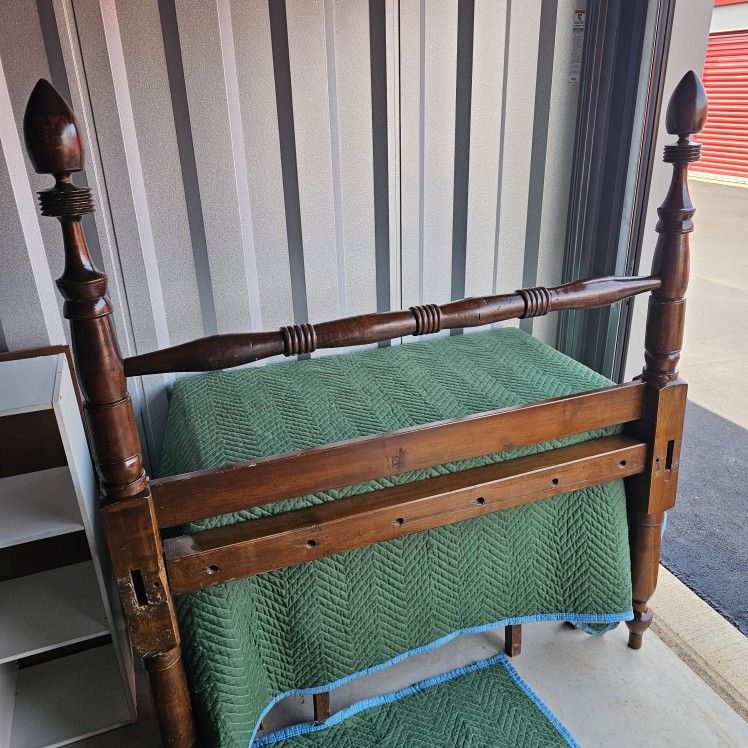 Antique 19th-Century Solid Maple 3/4 Rope Bed Beautifully Crafted ⭐️Very-Rare-Find⭐️