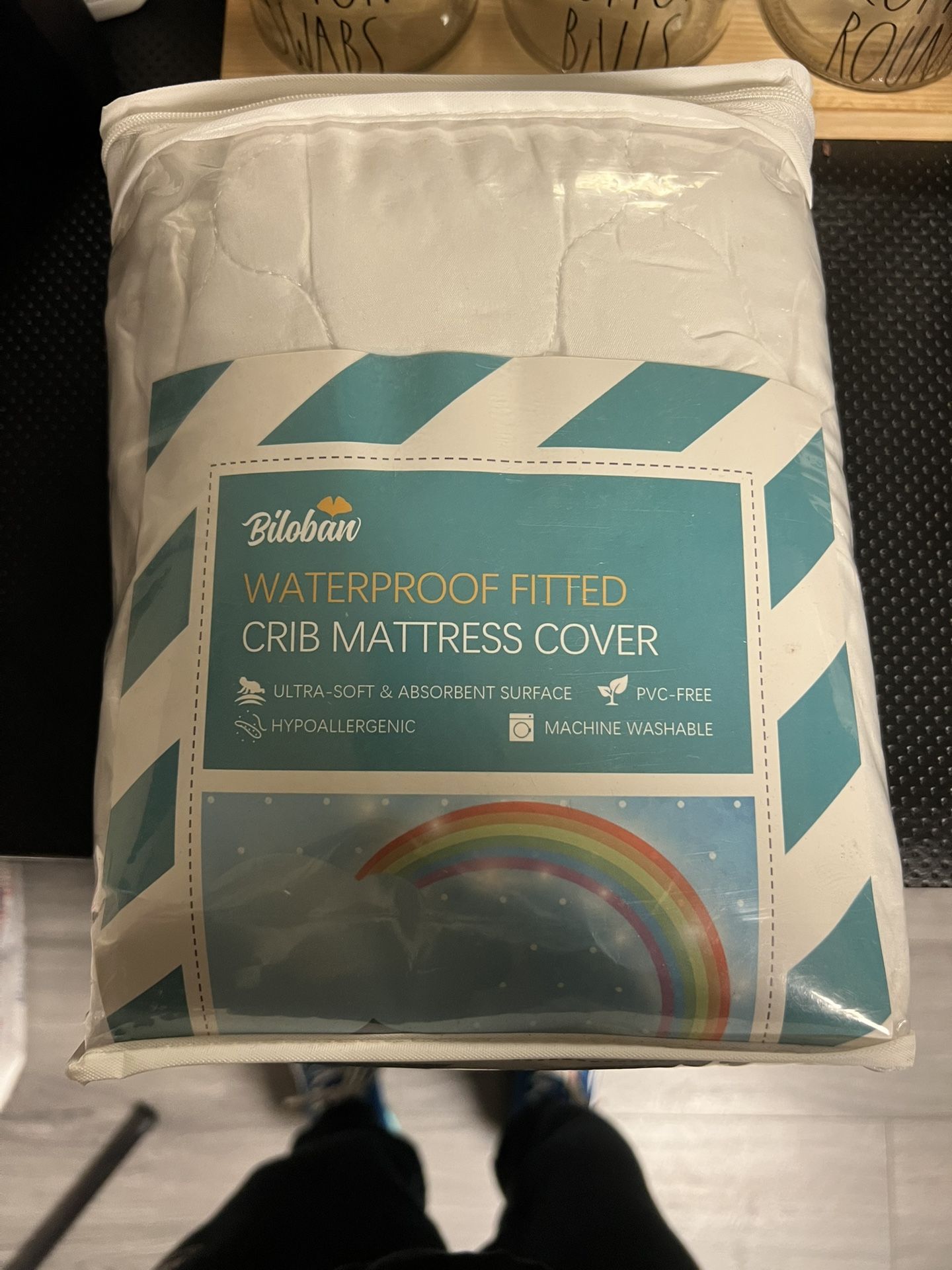 Crib mattress protector