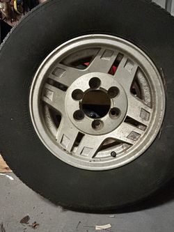 1990’s Toyota Pickup/4runner 15” Wheel