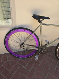The Maverick Cycles Jedan is a highly versatile, single-speed tracklocross and urban bike built by Maverick Cycles