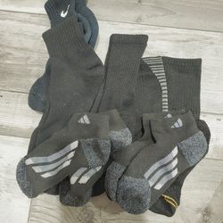 Black Socks-youth- Adidas-nike