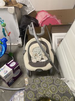 Graco Baby Swing